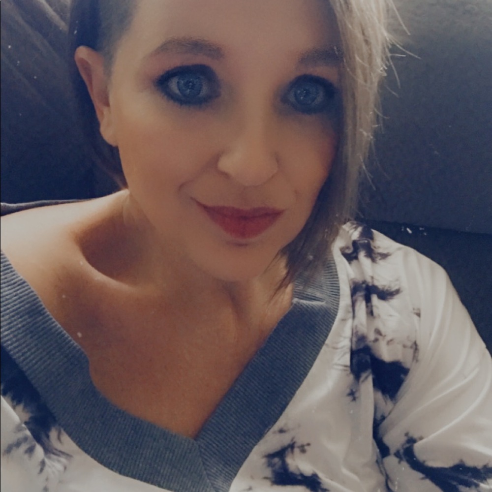 Meet your Posher, Jenny